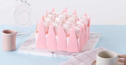 诺心粉色玫瑰森林蛋糕